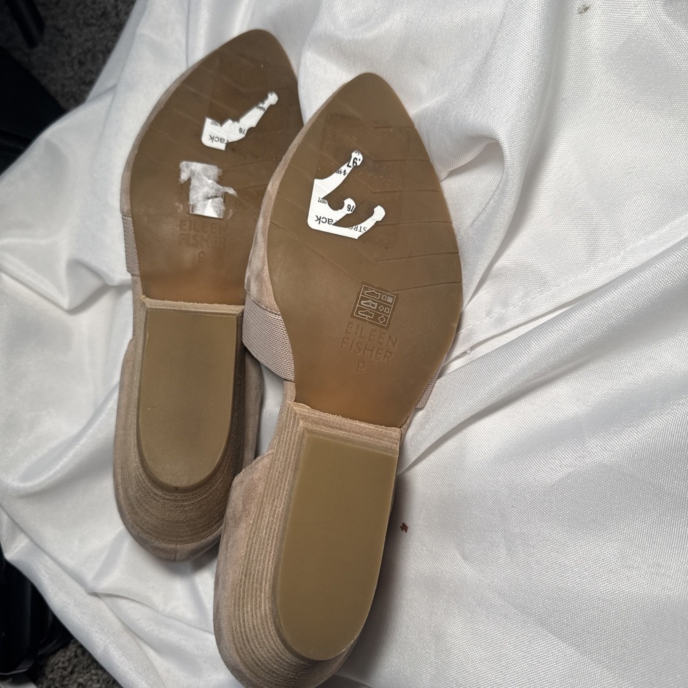 Eileen Fisher Hilly Pump Shoes Women's 9 Beige Nude Suede D'orsay Chunky Heel - Picture 6 of 6